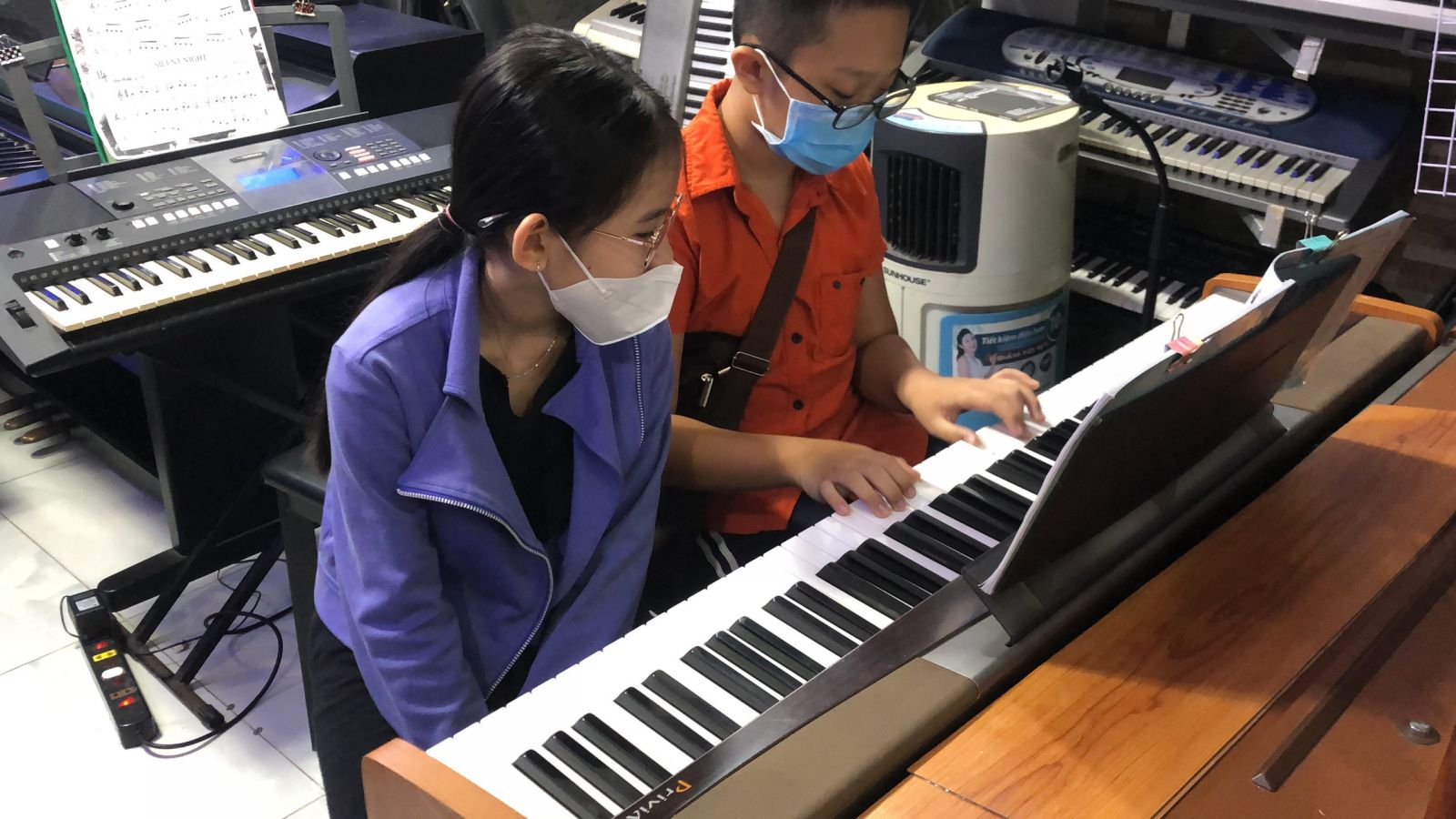 Khóa Học Đàn Piano Thiếu Nhi Tại Quận Tân Phú tpHCM SĐT/Zalo 0989723703